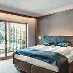 Apart Otel Hosler 4*