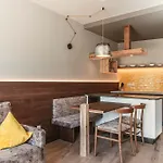 Hosler Apart Otel Merano